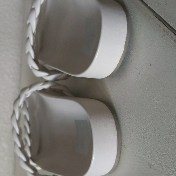 DV Dolce Vita Parla Slip On Sandal - Picture 9 of 9